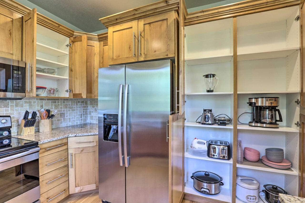 Spacious Resort Cabin in Manti-La Sal Mtns! Fairview Exterior foto