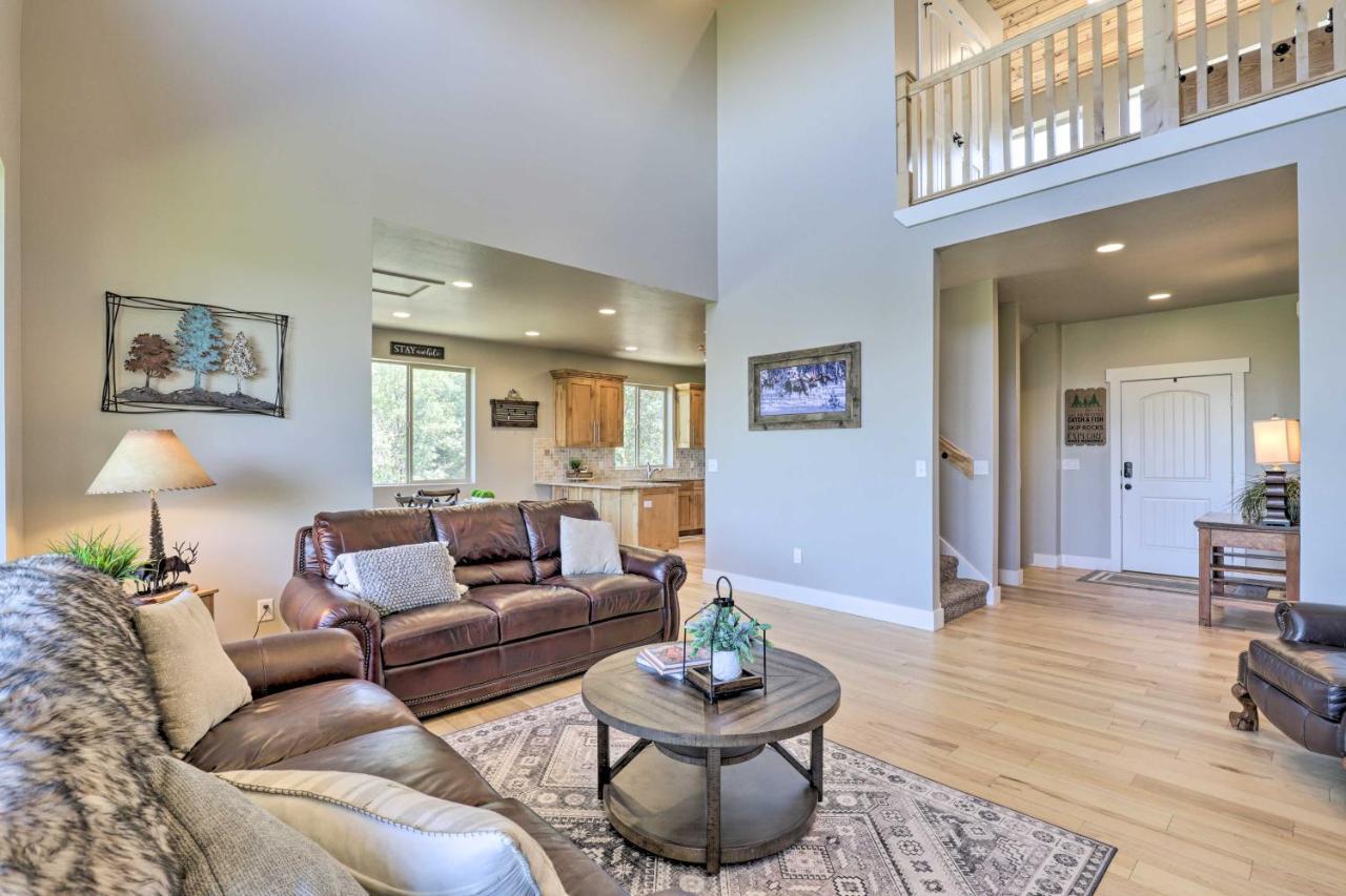 Spacious Resort Cabin in Manti-La Sal Mtns! Fairview Exterior foto